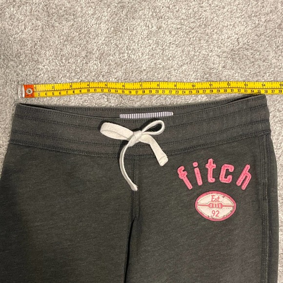 Abercrombie Kids Grey Sweatpants Size Large Pink Textured Logo on front Preowned - Picture 7 of 9